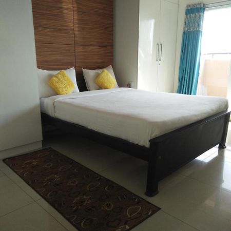 Deeya Suites Private Limited Bangalore Bagian luar foto