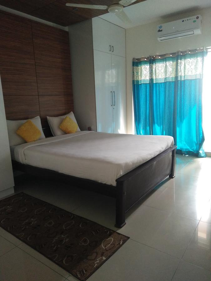 Deeya Suites Private Limited Bangalore Bagian luar foto